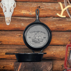 Yellowstone™ 3.2 Quart Seasoned Cast Iron Bucking Bronco Combo Cooker